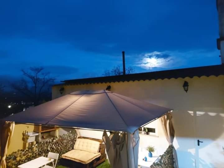 Sleeping Sarria Hotel Bagian luar foto